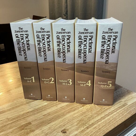 Zondervan Pictorial Encyclopedia of the Bible Volume 1-5  (1975) - Like New - Picture 1 of 16